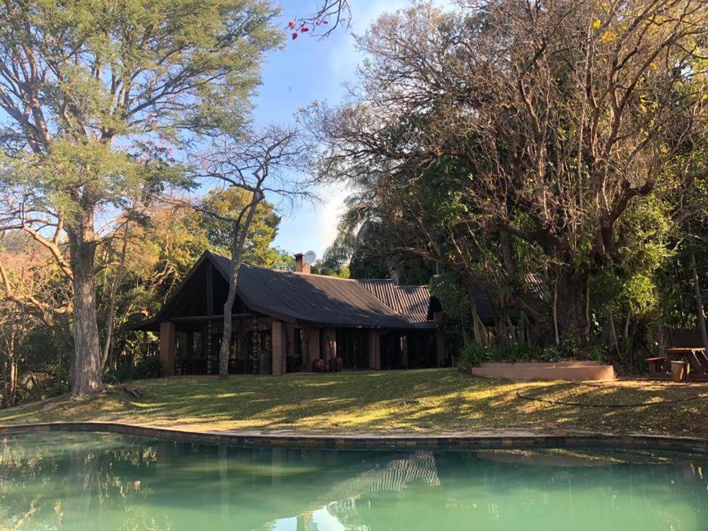 Phophonyane Falls Ecolodge Piggs Peak Exterior photo
