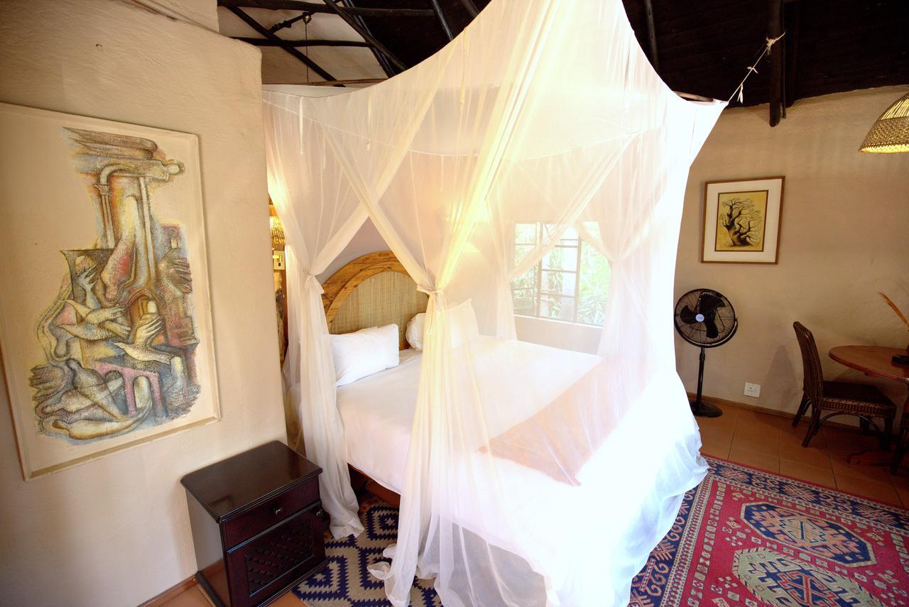 Phophonyane Falls Ecolodge Piggs Peak Exterior photo